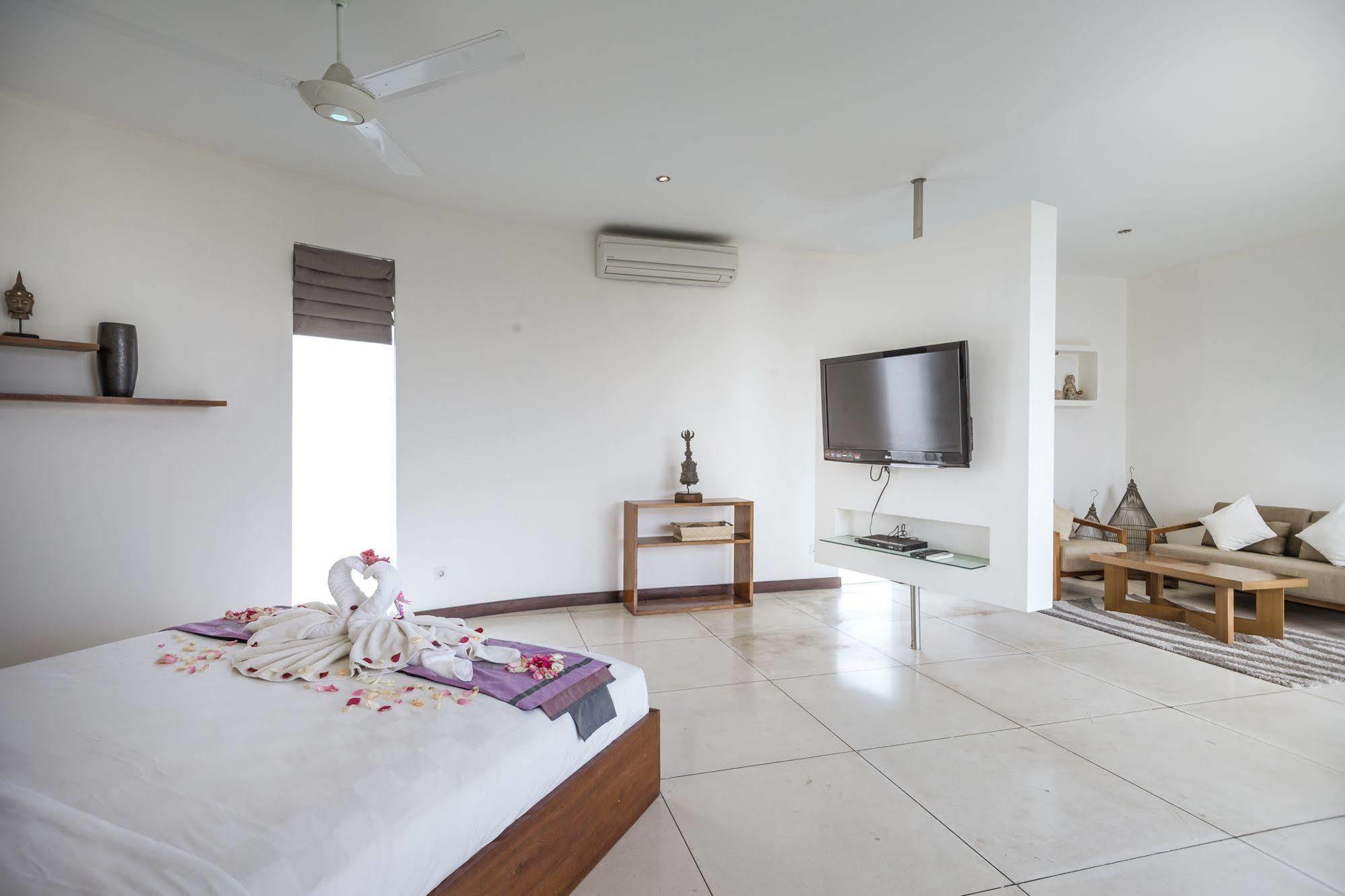 K By Premier Hospitality Villa *